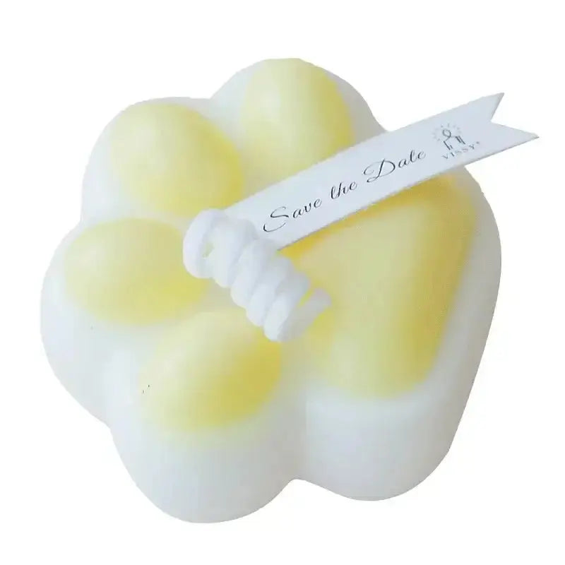 Cat Claw Aromatherapy Candle - Epic.Wish.Gifts